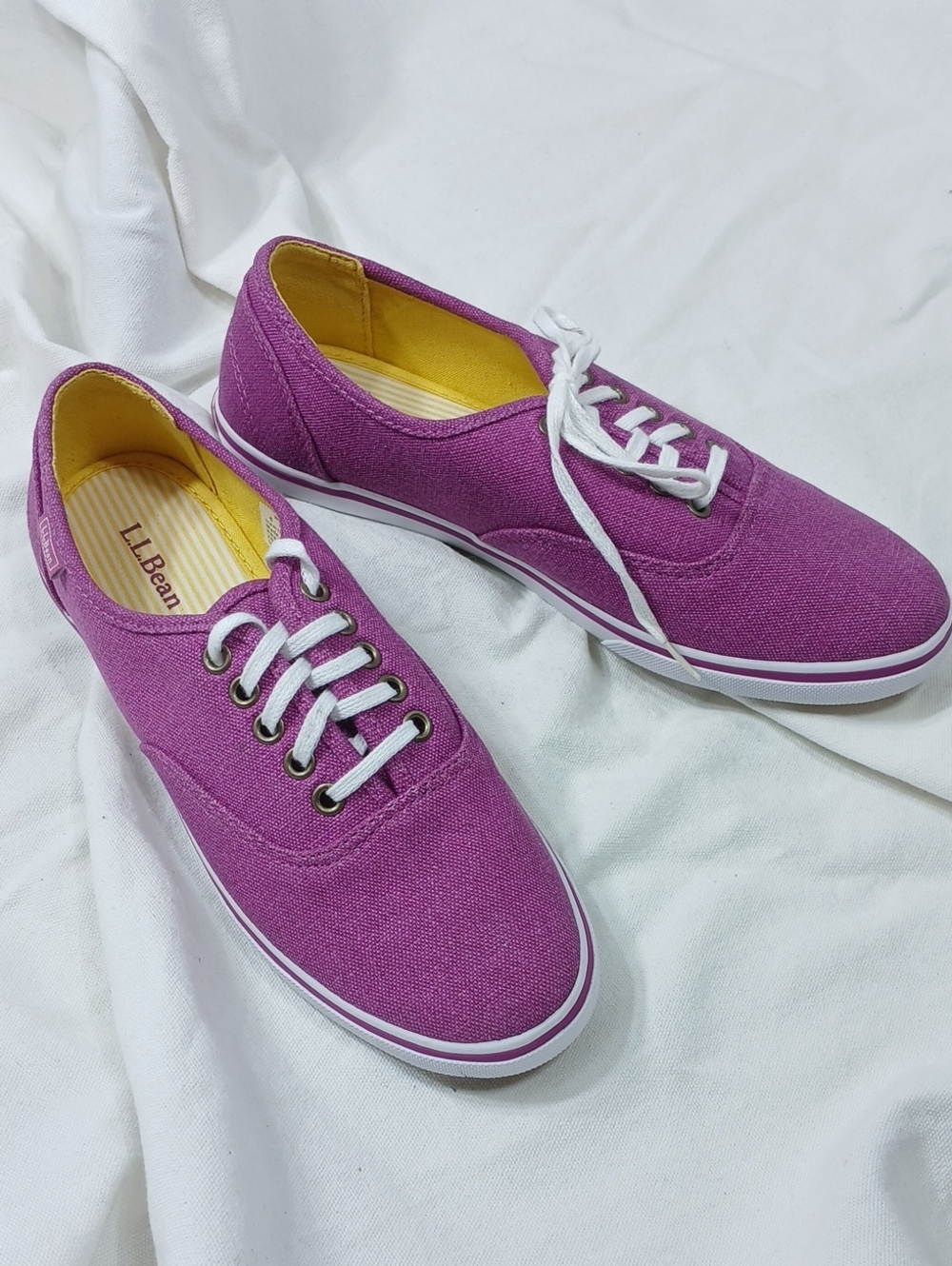 L.L. Bean NEW Women's Canvas Lace-Up Sneakers in Bright Purple with White Soles